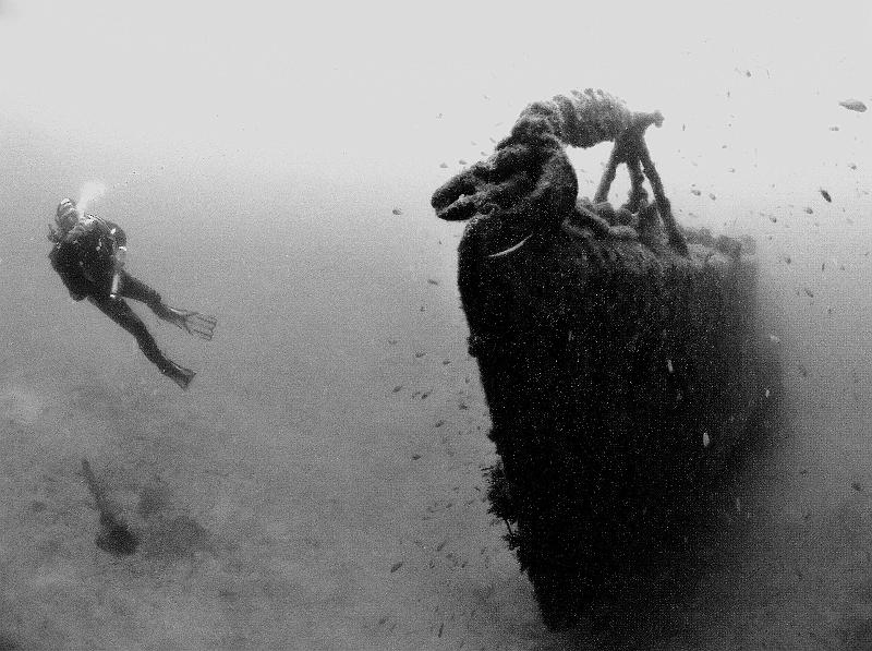 ab_rubis.JPG - épave du rubis 2006 Antoine Bélec